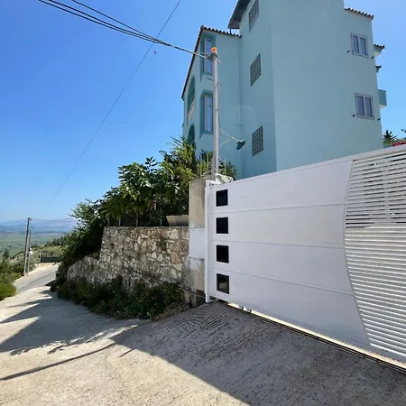 公寓 Denad Sarandë